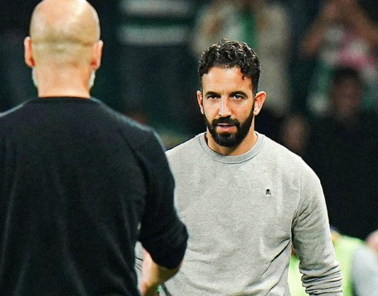 曼聯(lián)4-2勝布萊頓后阿莫林談賽況、應(yīng)對與團隊信念