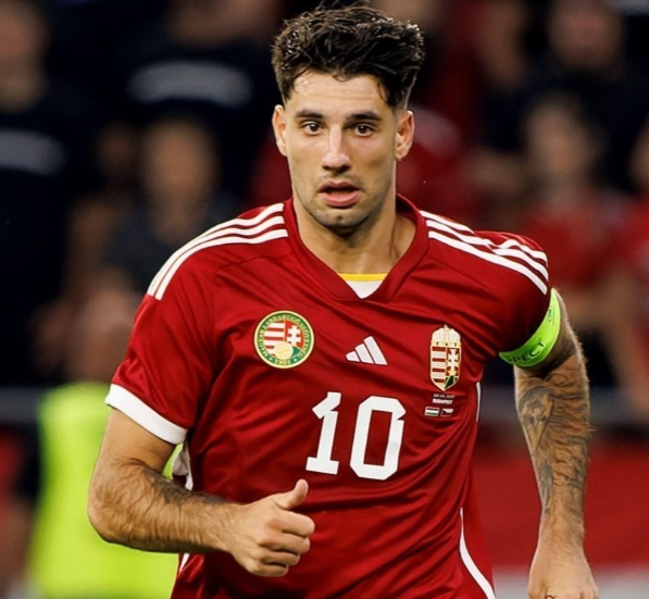 歐冠賽場(chǎng)：利物浦大勝法蘭克福，索博斯洛伊創(chuàng)紀(jì)錄閃耀全場(chǎng)