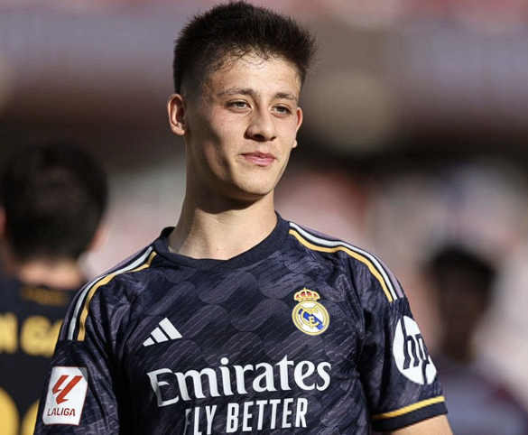 皇馬西甲大捷后迎歐冠挑戰(zhàn)：居萊爾傷勢(shì)無礙，瓊阿梅尼獲休整