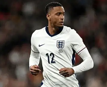 利物浦主場奏凱維拉雖敗猶榮，孔薩坦言失誤受懲需保持信心