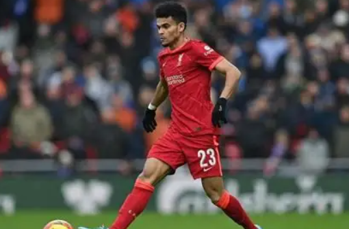 德甲賽場(chǎng)風(fēng)云：拜仁客場(chǎng)絕平柏林聯(lián)，孔帕尼賽后深度剖析