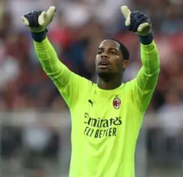 法媒聚焦：米蘭、<a  style='color: blue;'>拜仁</a>、<a  style='color: blue;'>利物浦</a>三將續(xù)約風(fēng)云