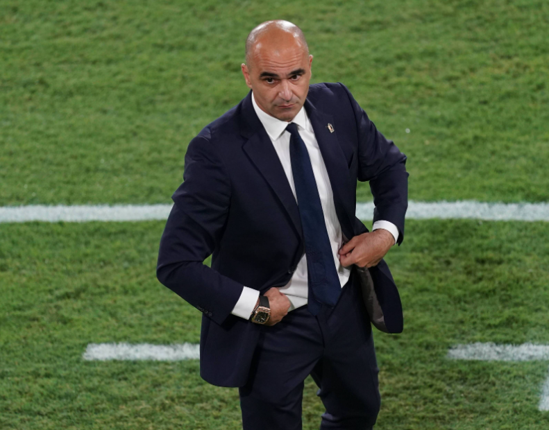 葡萄牙世預賽大勝晉級：馬丁內(nèi)斯剖析球隊表現(xiàn)與未來展望