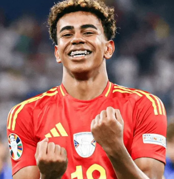 歐冠焦點：斯坦福橋之役，亞馬爾追夢與<a href='https://www.m.xiyueyinxiang.com/news/tag/258.html' style='color: blue;'>巴薩</a>切爾西的強強對話