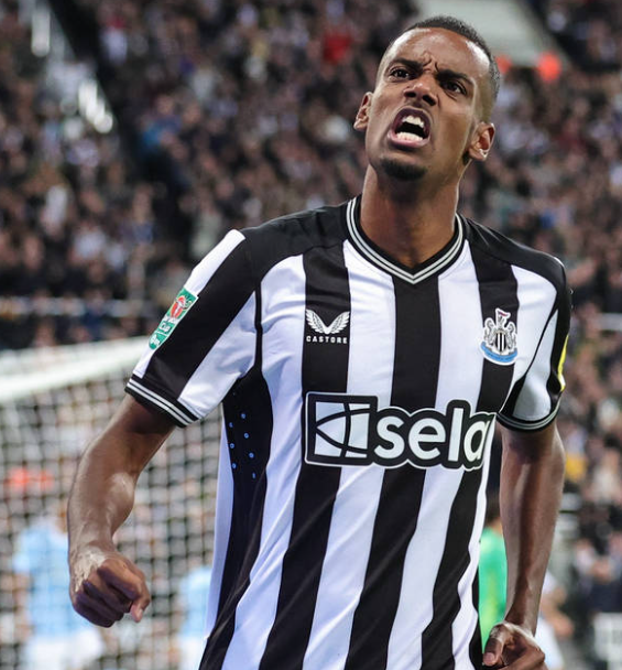 天價(jià)轉(zhuǎn)會魔咒再現(xiàn)？利物浦新援困境引深思